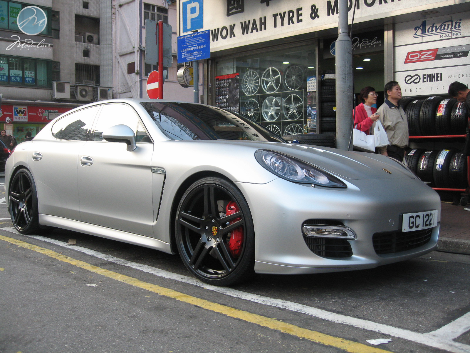 Panamera Black Satin