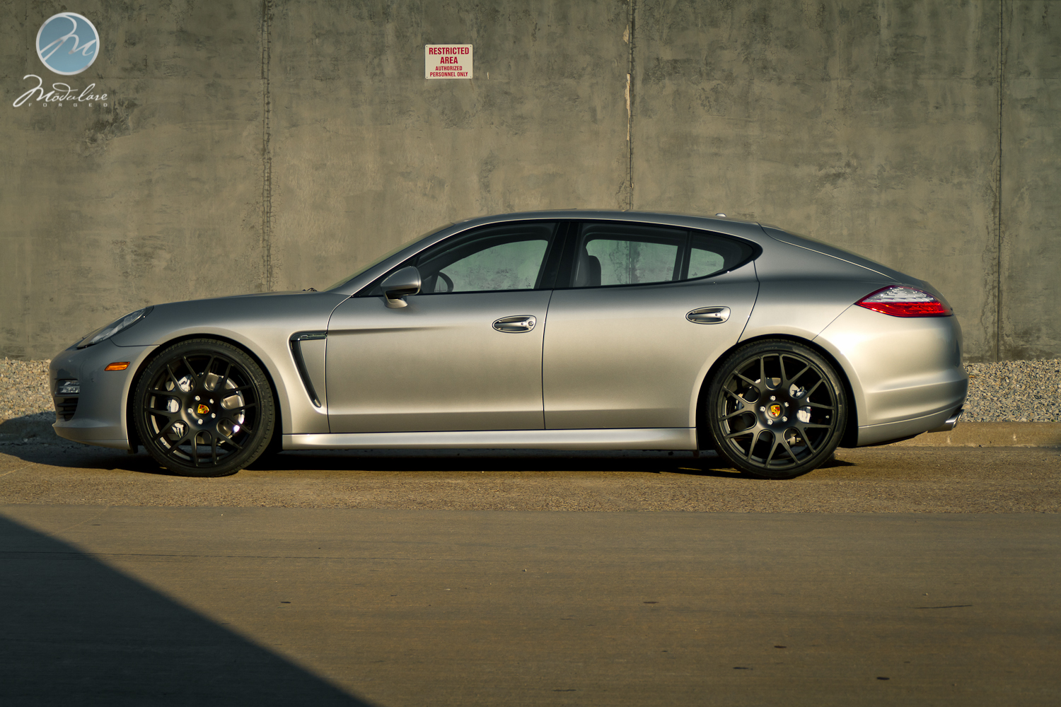 Panamera Black Satin